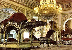 Jaipur-City-Palace-inside